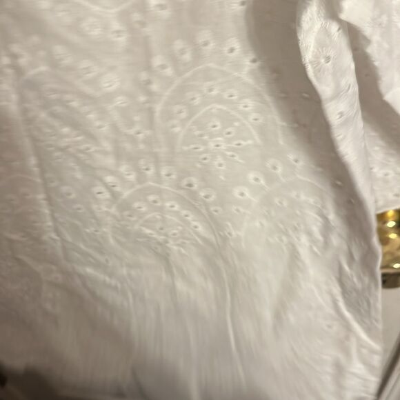 White blouse size 2xl. NWOT - Picture 5 of 6
